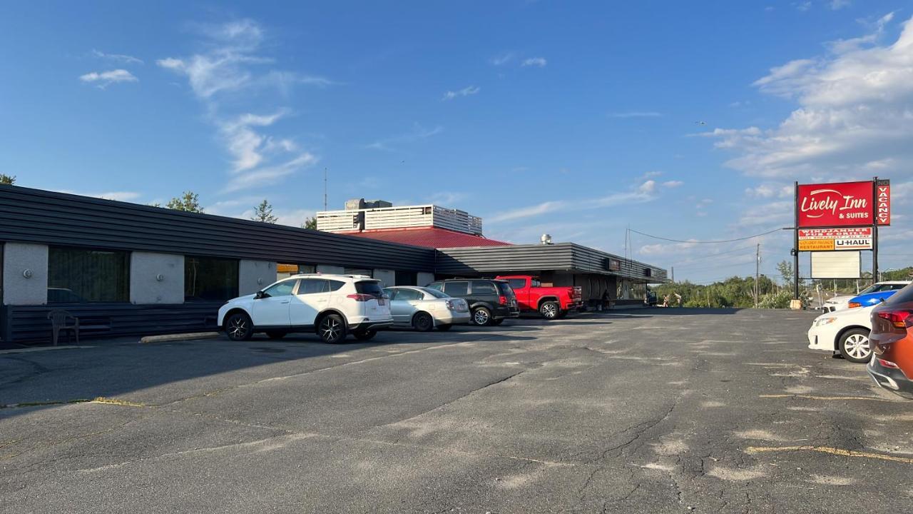Lively Inn And Suites - Sudbury Naughton Zewnętrze zdjęcie