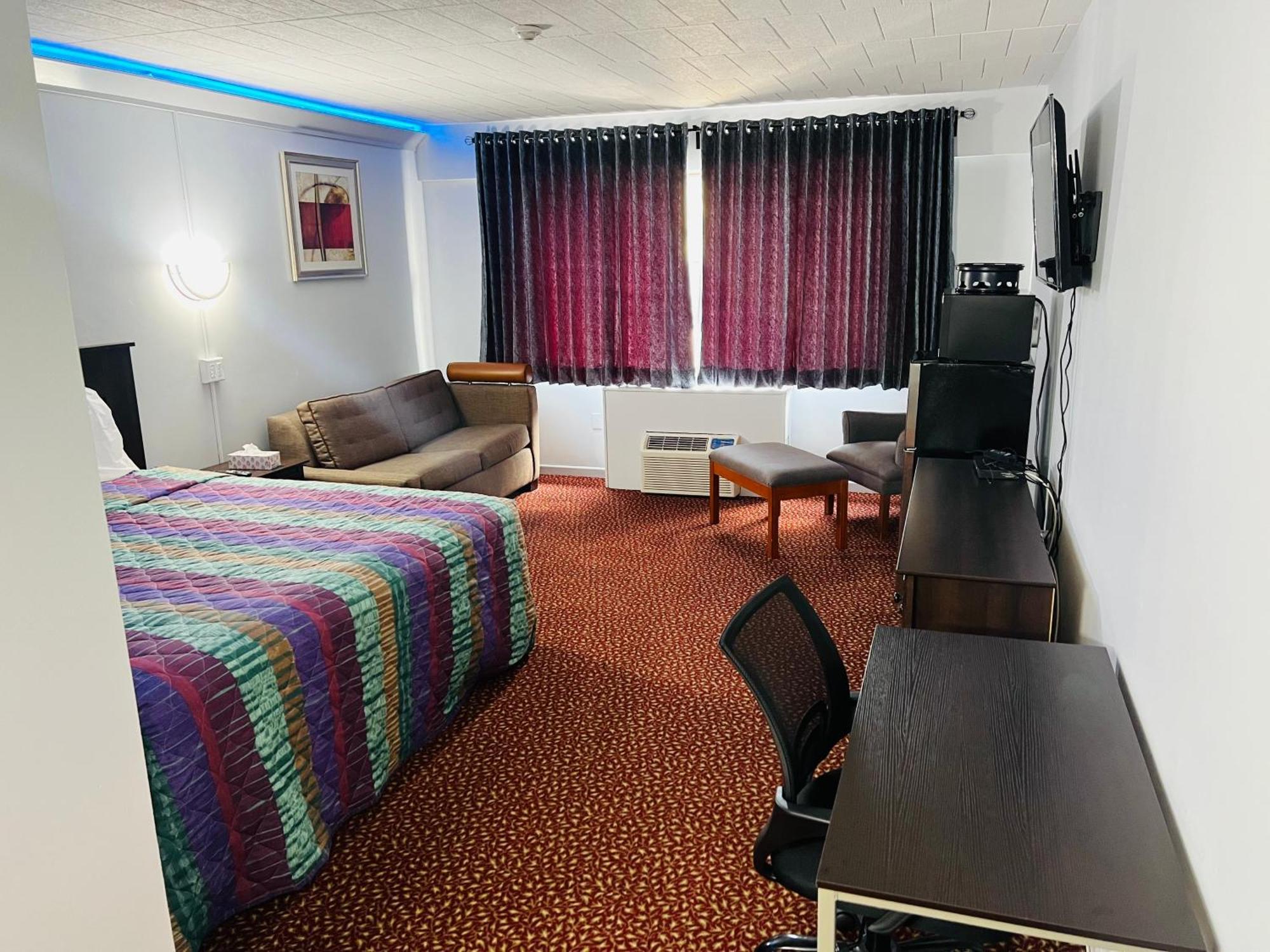Lively Inn And Suites - Sudbury Naughton Zewnętrze zdjęcie
