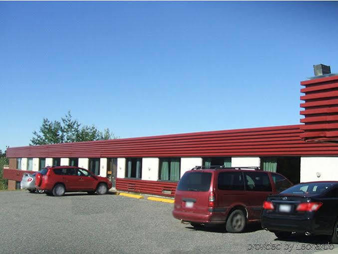 Lively Inn And Suites - Sudbury Naughton Zewnętrze zdjęcie